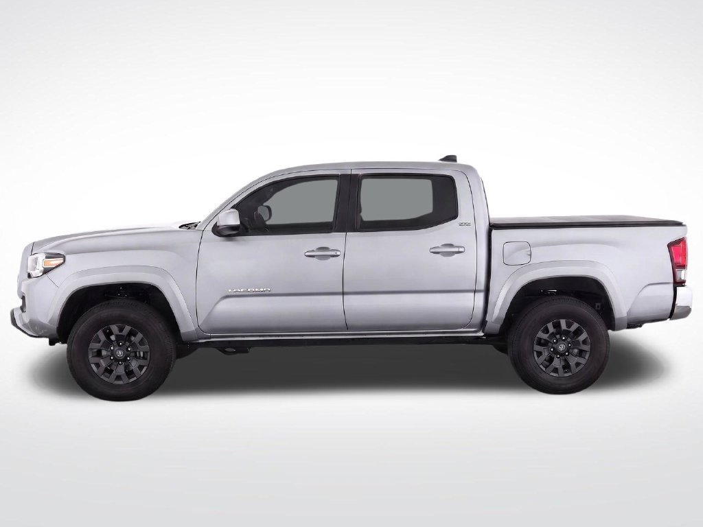 Used 2023 Toyota Tacoma SR5 RWD image 7