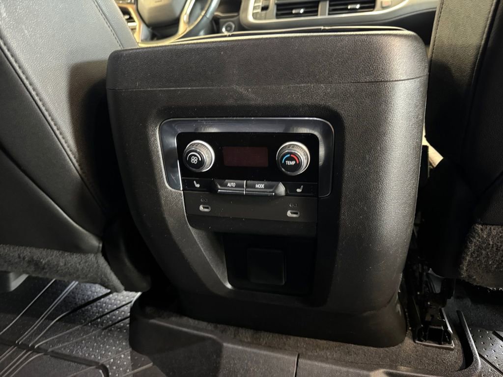 Used 2022 Chevrolet Tahoe High Country image 22