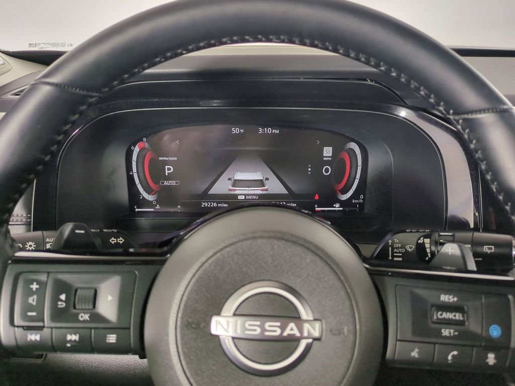 Used 2022 Nissan Pathfinder Platinum w/ Cargo Package image 34