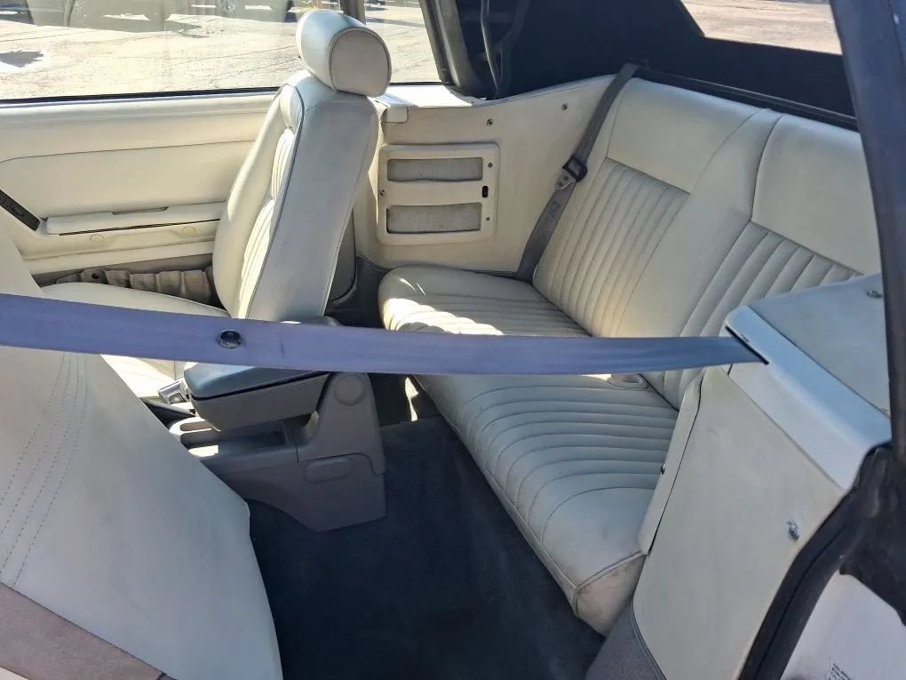 Used 1990 Ford Mustang LX RWD image 32