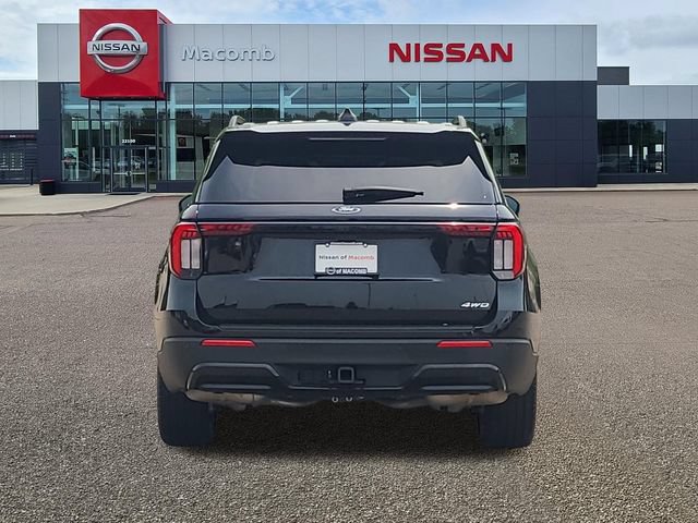 Used 2025 Ford Explorer ST-Line w/ ST-Line Street Pack AWD/4WD image 6