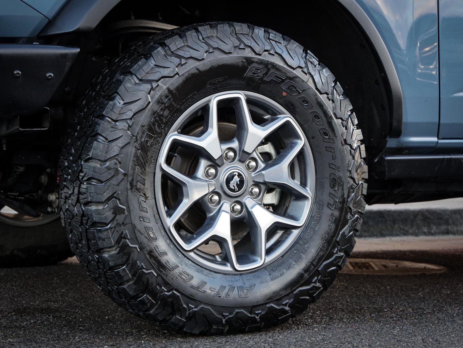 Used 2024 Ford Bronco Badlands image 10