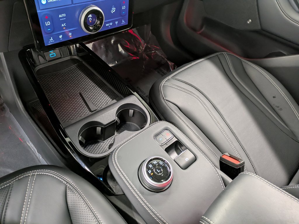 Used 2024 Ford Mustang Mach-E Premium image 15