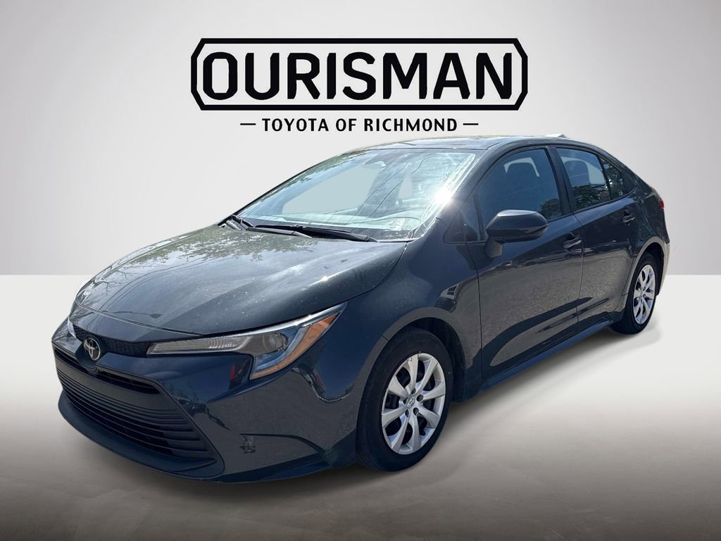 Certified 2024 Toyota Corolla LE image 3