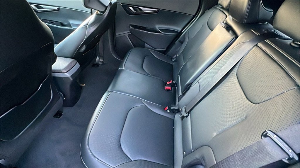 New 2025 Kia EV6 Wind image 8