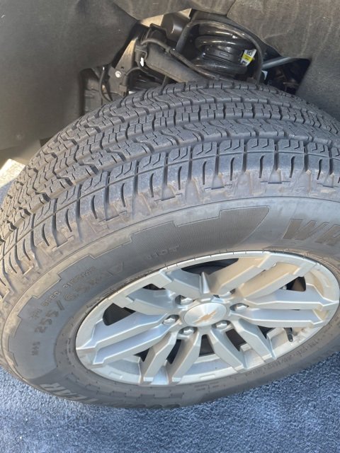 Used 2024 Chevrolet Colorado LT w/ LT Convenience Package III image 4