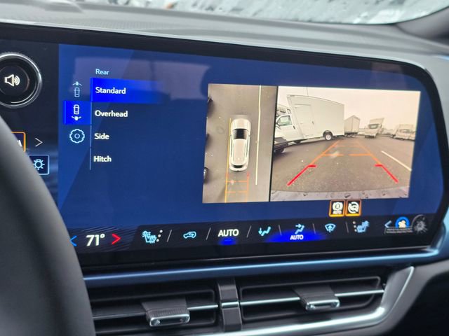 New 2026 Chevrolet Equinox EV LT AWD/4WD image 29
