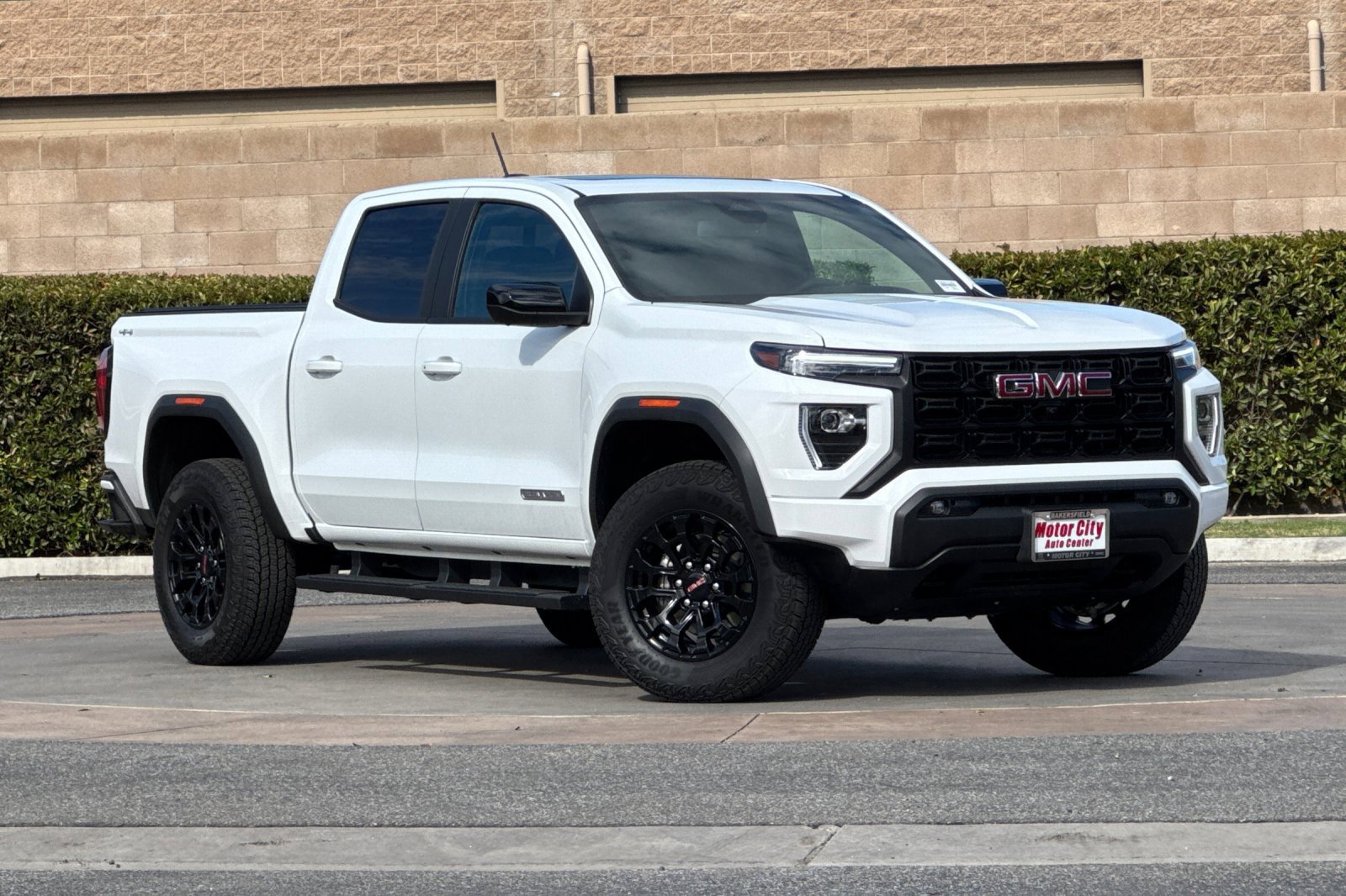 Certified 2026 GMC Canyon Elevation w/ Convenience Package AWD/4WD image 2