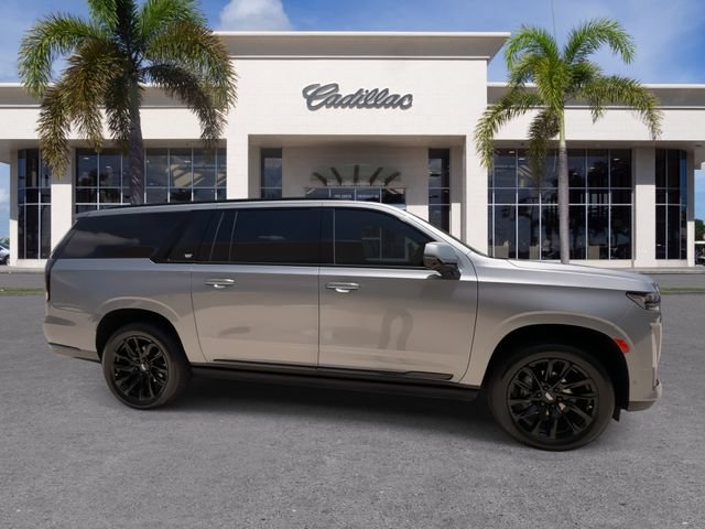 Certified 2024 Cadillac Escalade ESV Sport w/ LPO, ONYX Package RWD image 17