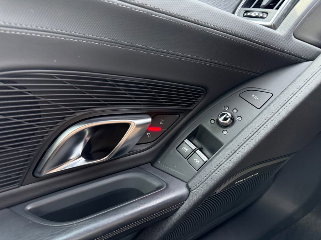 Used 2021 Audi R8 V10 image 2