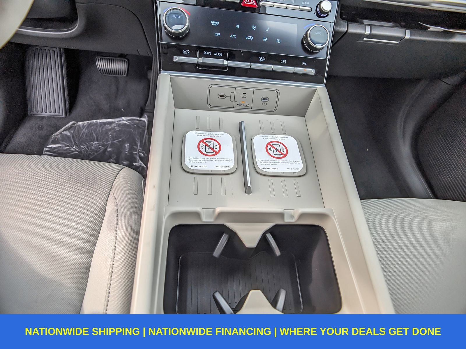 New 2026 Hyundai Santa Fe SE image 16