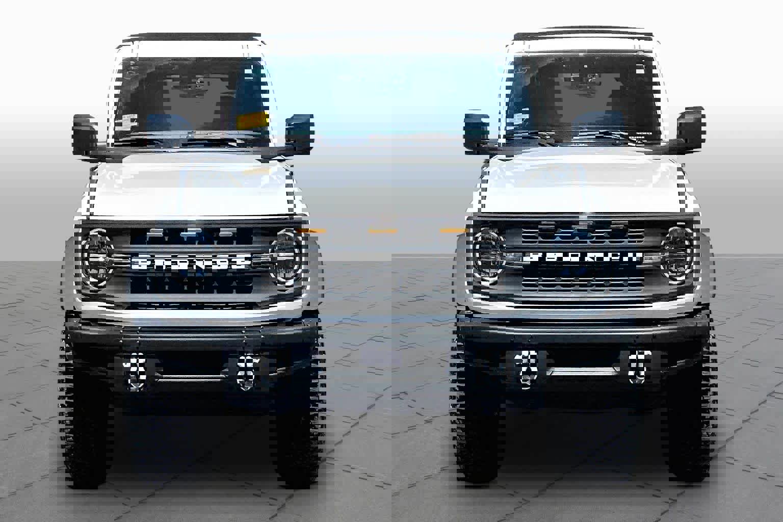 Used 2023 Ford Bronco Black Diamond w/ Sasquatch Package image 3