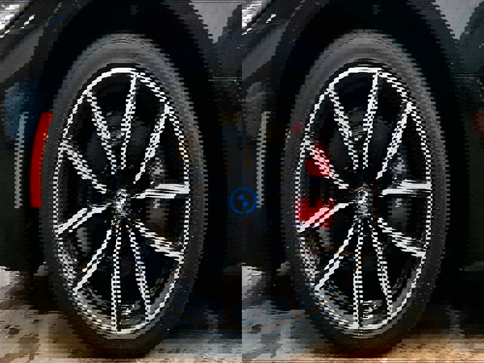 Used 2023 BMW i4 eDrive40 w/ M Sport Package image 12