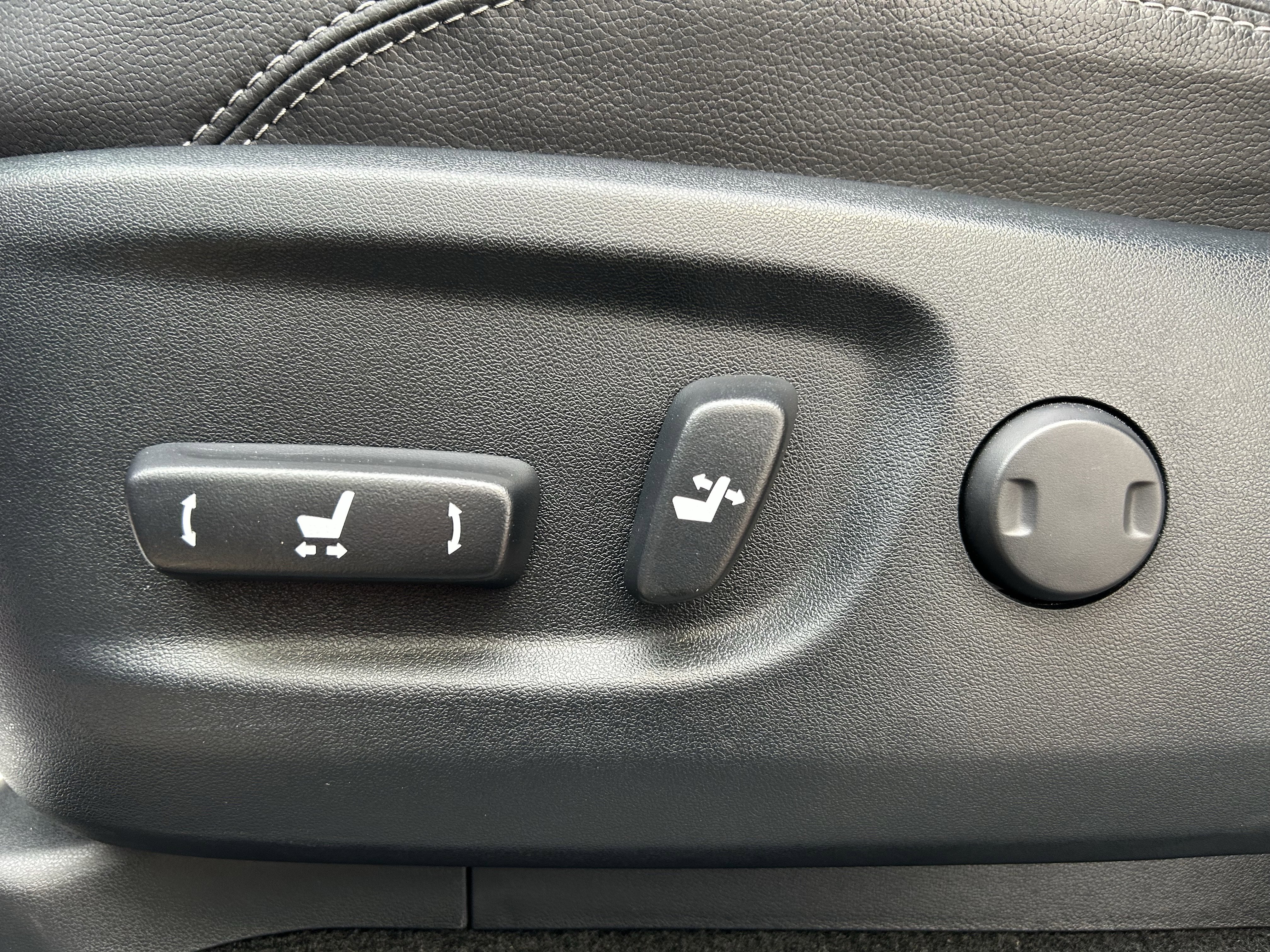 Certified 2023 Toyota 4Runner Limited image 14