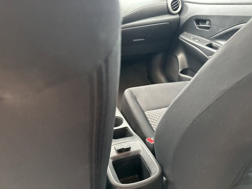 Used 2024 Nissan Versa S w/ Trunk Package image 22