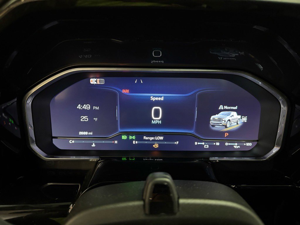 Used 2025 Chevrolet Silverado 1500 High Country image 33