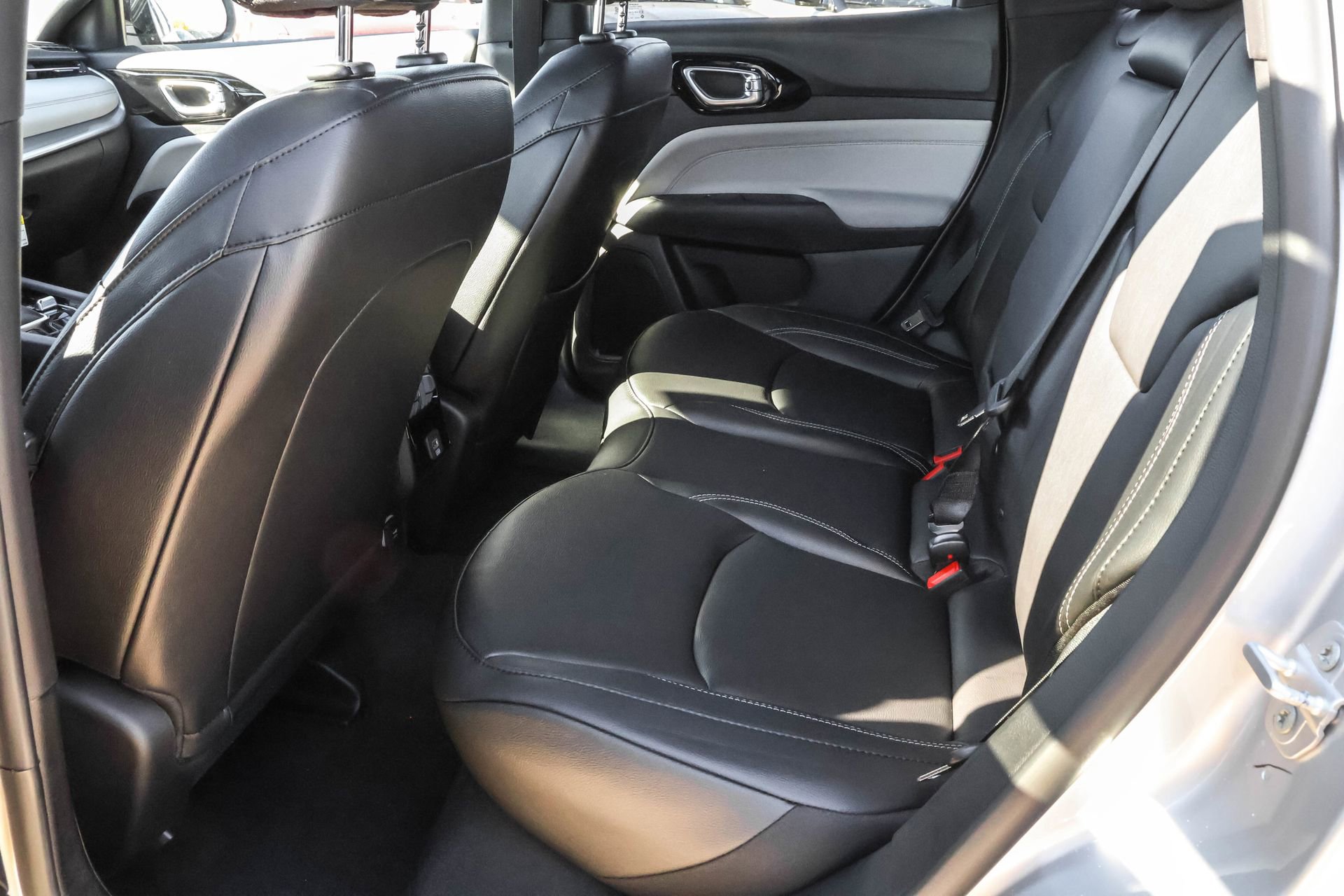 New 2026 Jeep Compass Limited image 12