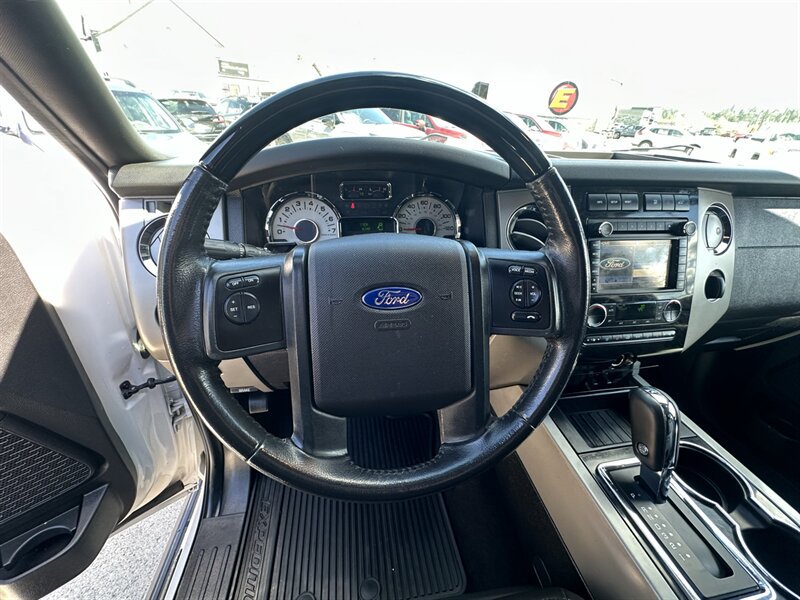 Used 2014 Ford Expedition EL Limited w/ Equipment Group 301A AWD/4WD image 43