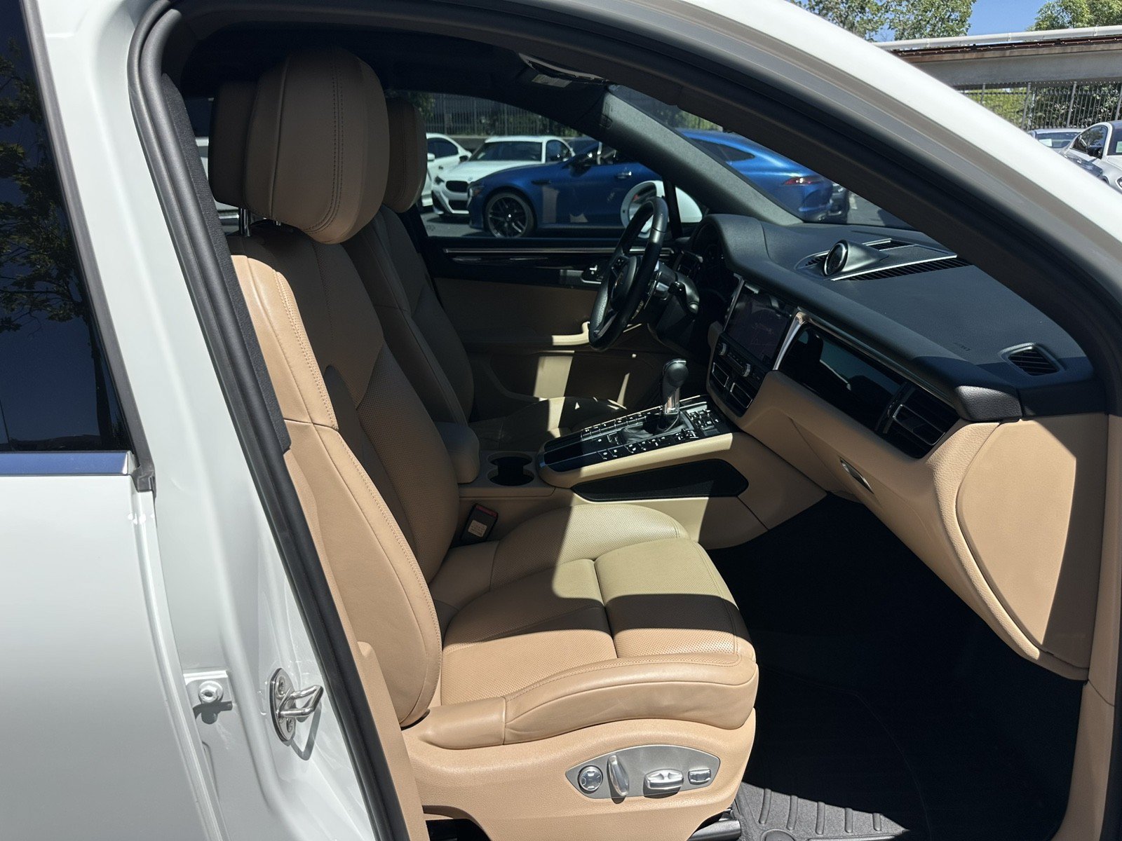 Used 2021 Porsche Macan S AWD/4WD image 20