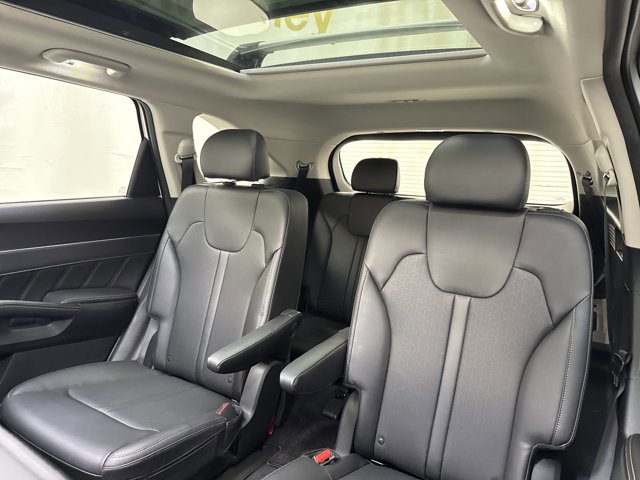 Certified 2022 Kia Sorento SX image 13