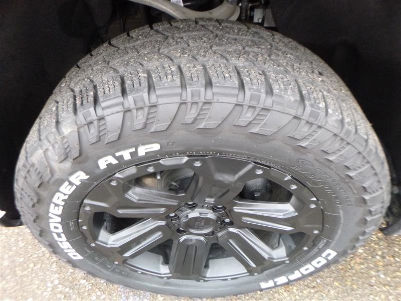 Used 2024 GMC Sierra 1500 Elevation w/ Preferred Package image 24