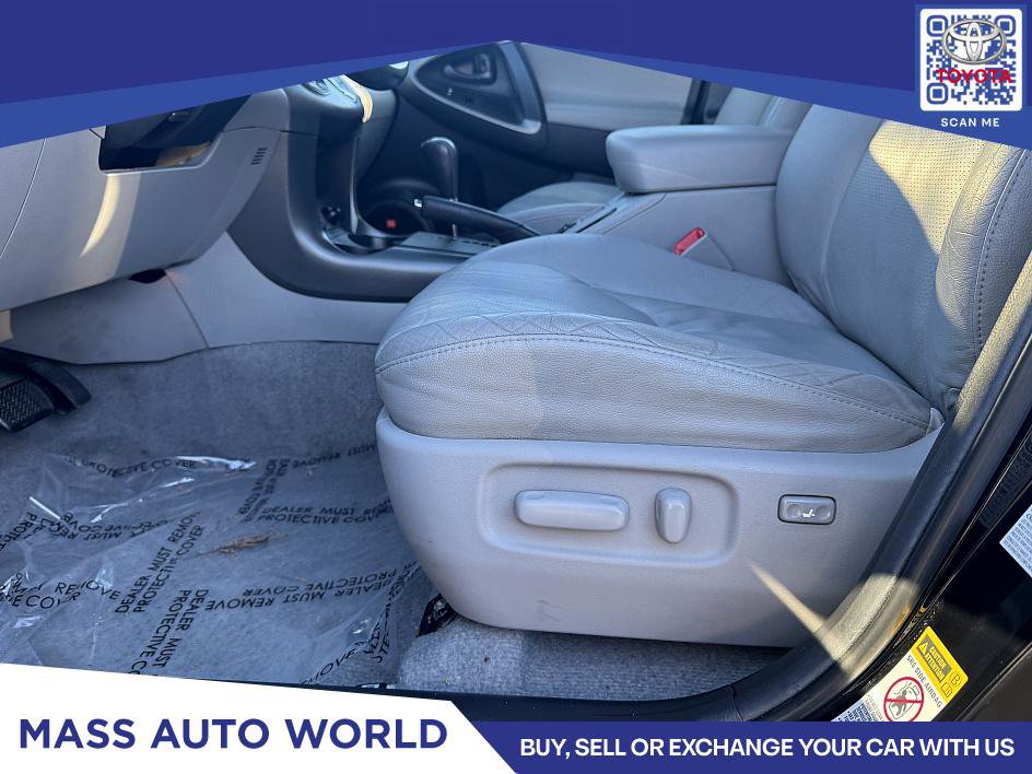 Used 2010 Toyota RAV4 Limited image 6