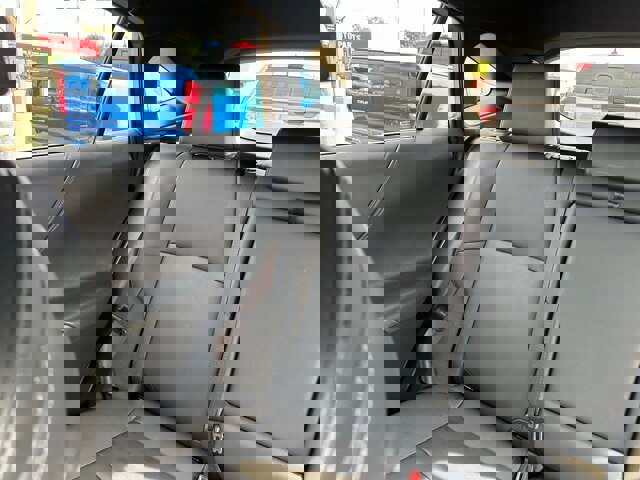 Used 2023 Toyota Venza Nightshade image 18