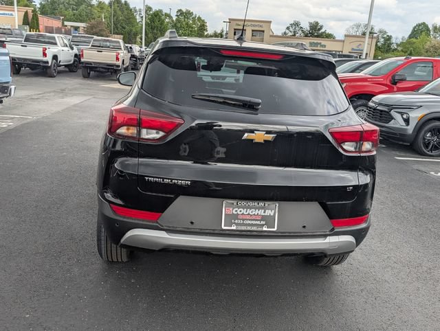 New 2026 Chevrolet TrailBlazer LT w/ LT Cold Weather Package FWD image 6