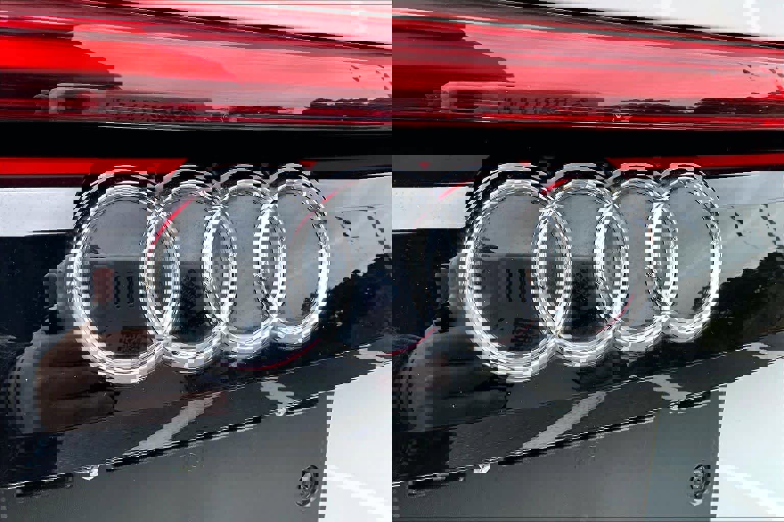 Used 2021 Audi Q8 Premium Plus w/ Premium Plus Package image 31