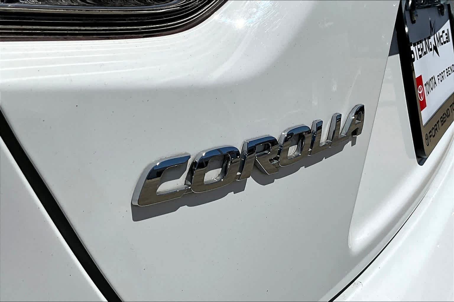 Used 2021 Toyota Corolla LE FWD image 10
