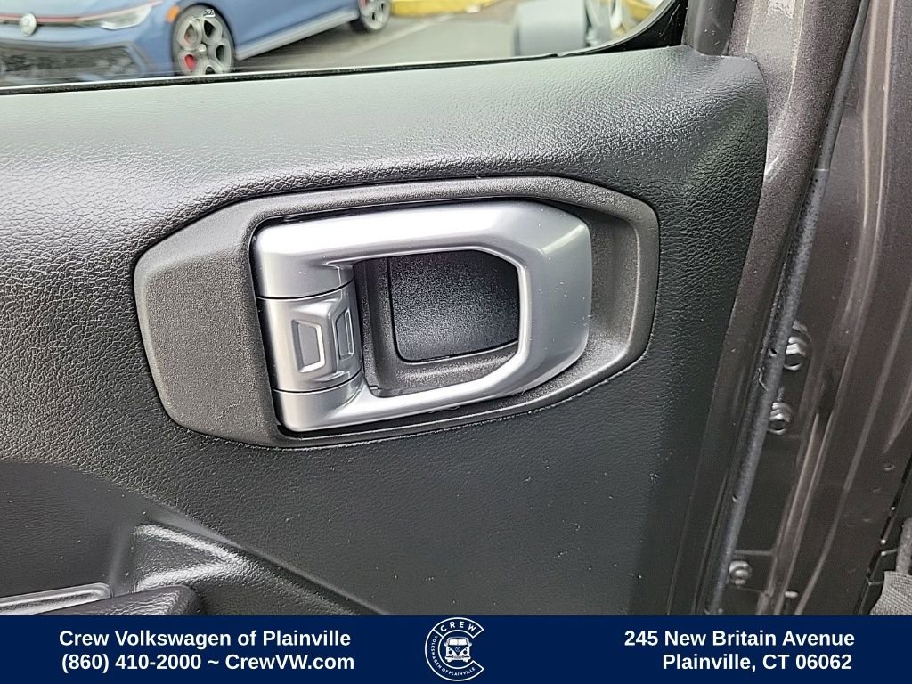 Used 2018 Jeep Wrangler Unlimited Sport S image 46