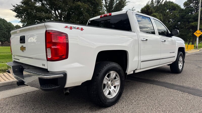 Used 2018 Chevrolet Silverado 1500 LTZ AWD/4WD image 10