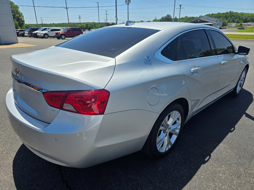 Used 2014 Chevrolet Impala LT w/ Convenience Package FWD image 3