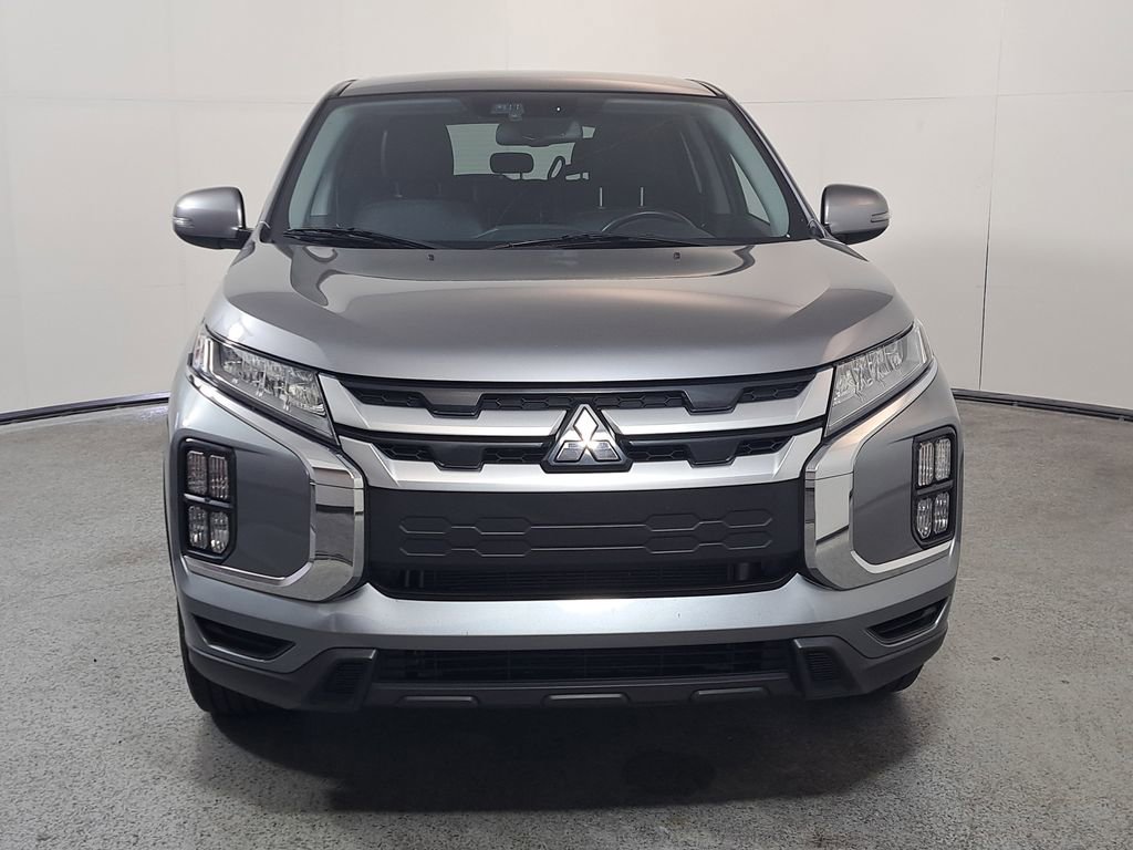 Used 2022 Mitsubishi Outlander Sport SE image 2
