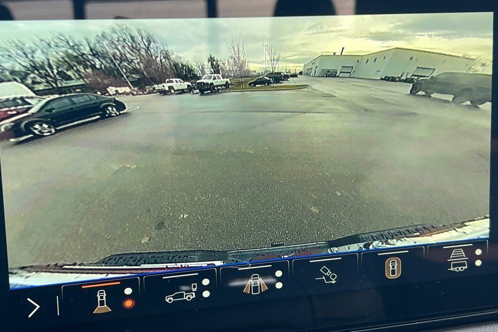 New 2026 GMC Sierra 2500 AT4 w/ AT4 Premium Plus Package image 16