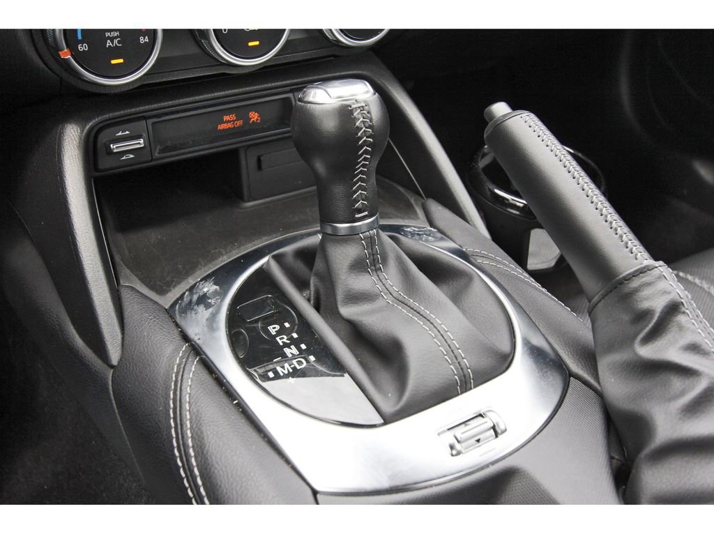 Used 2025 MAZDA MX-5 Miata RF Grand Touring RWD image 24