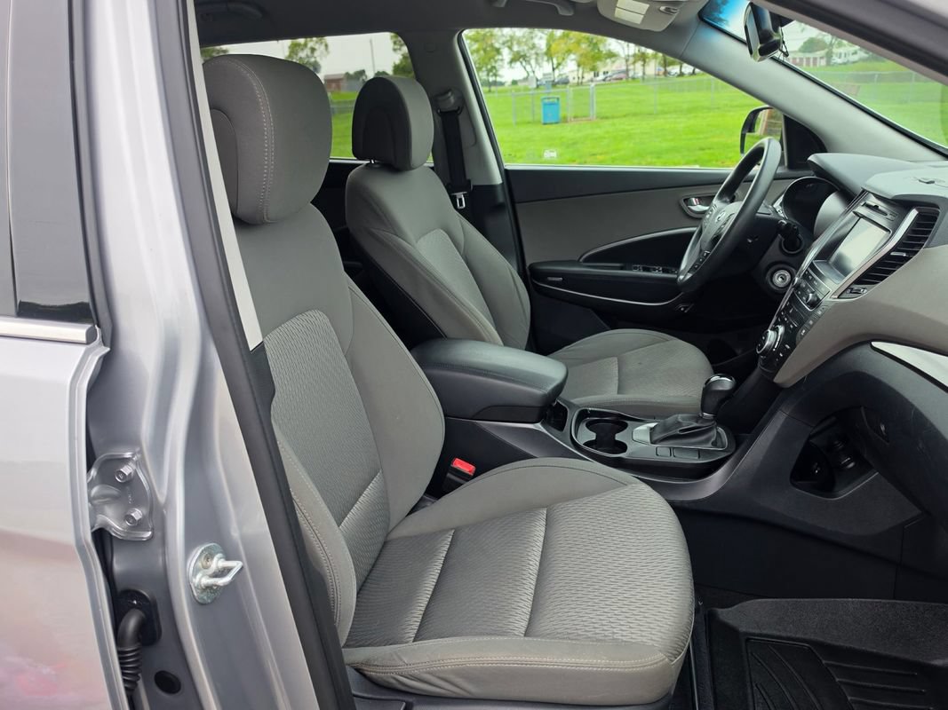 Used 2019 Hyundai Santa Fe XL SE AWD/4WD image 20