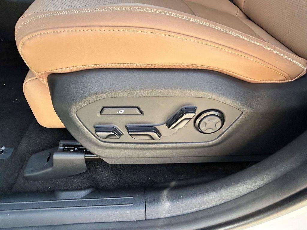 New 2027 Hyundai Santa Fe Calligraphy FWD image 42