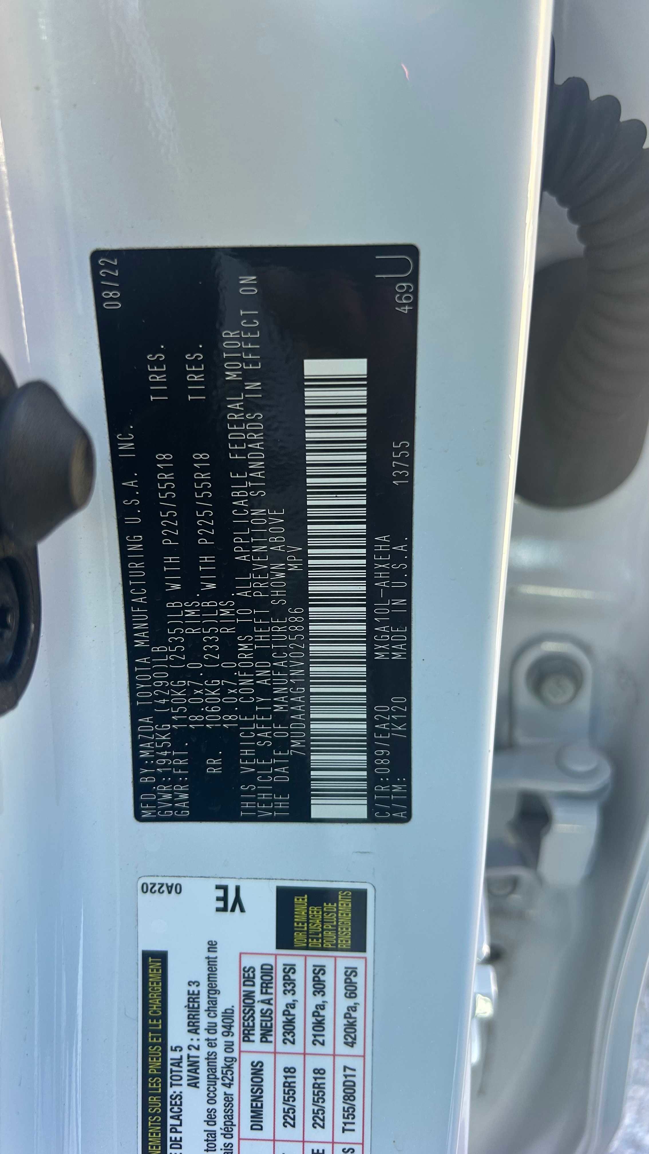 Used 2022 Toyota Corolla Cross XLE image 18