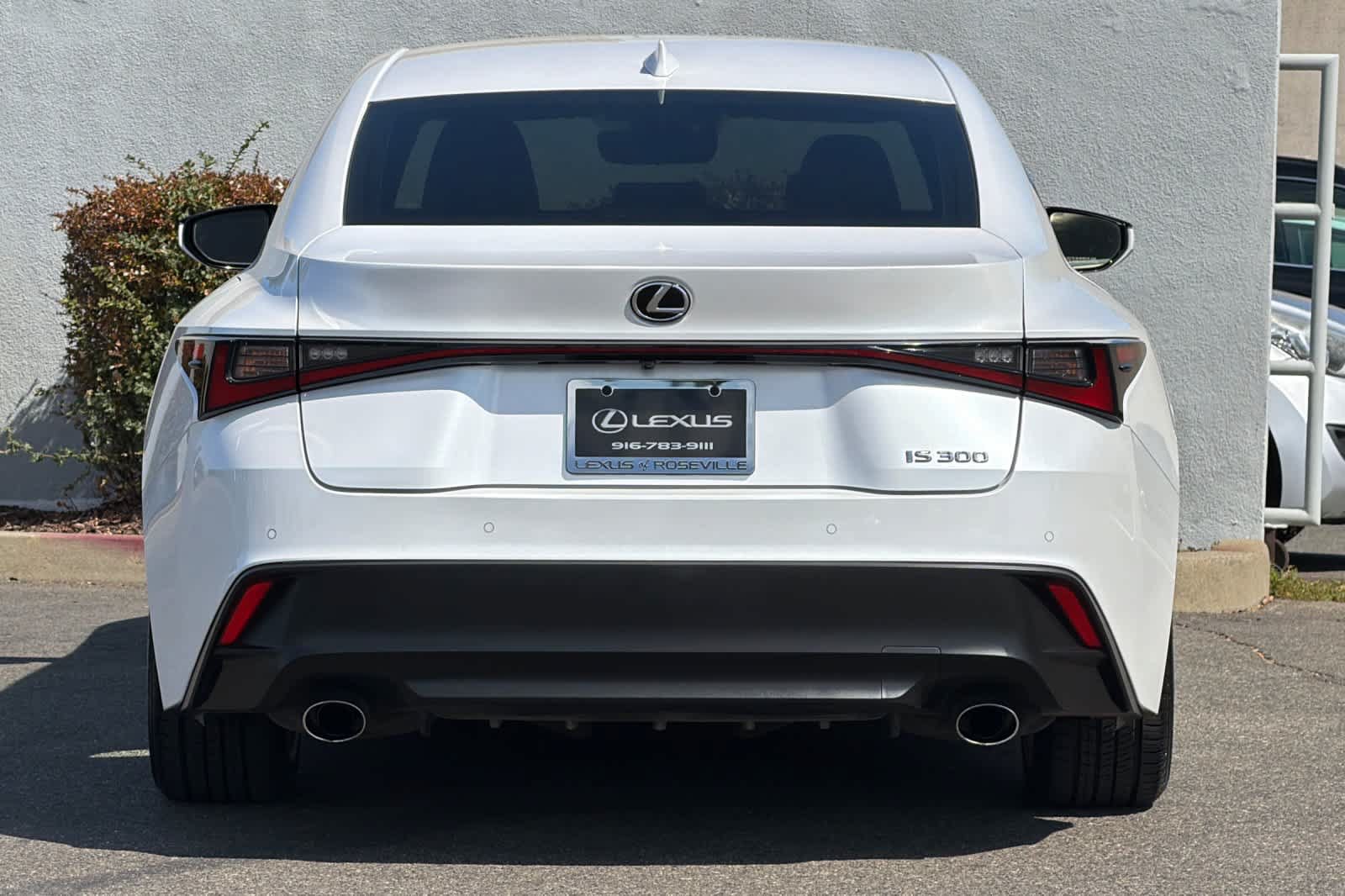 Used 2021 Lexus IS 300 w/ Comfort Package RWD image 8