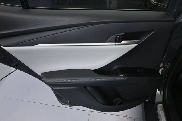 Used 2025 Toyota Camry XLE w/ Premium Package FWD image 28