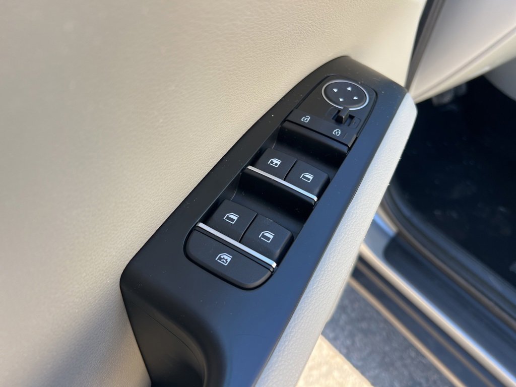 Certified 2023 Kia Soul LX image 10