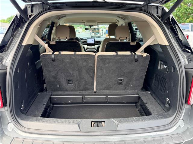Certified 2023 Ford Explorer XLT AWD/4WD image 16