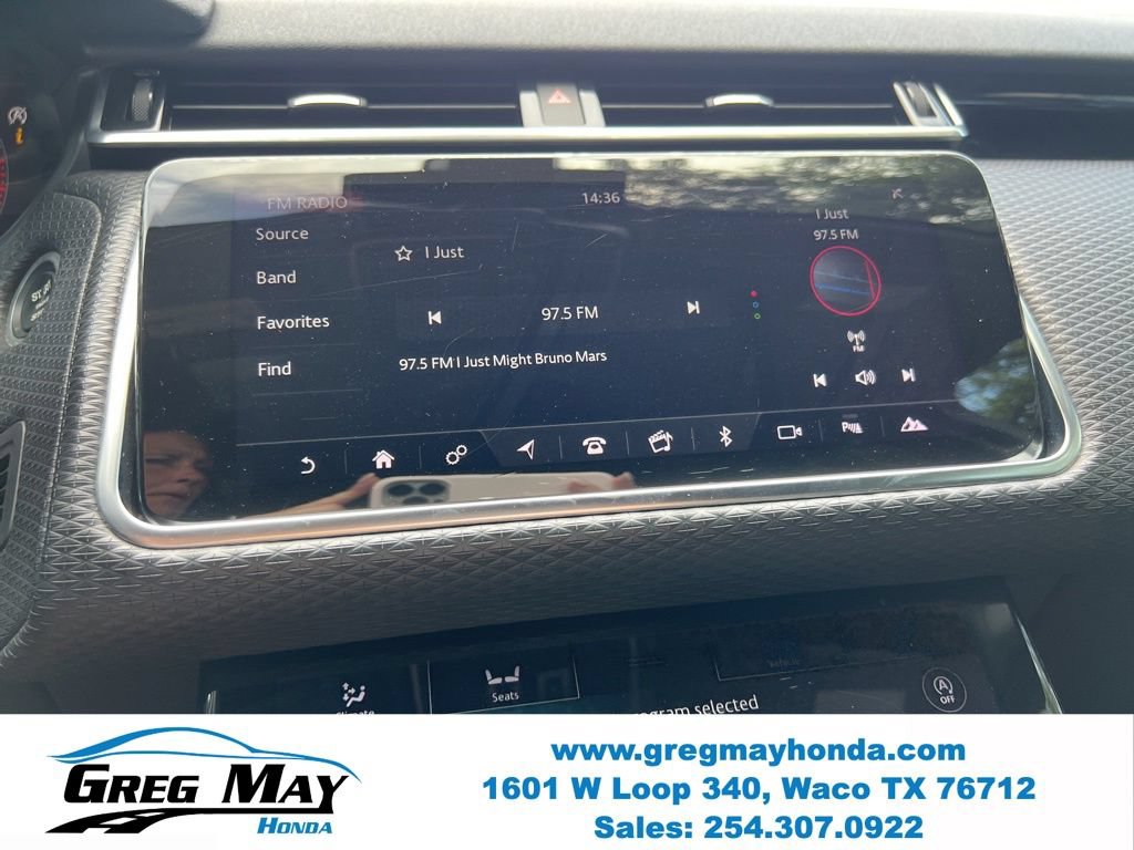 Used 2020 Land Rover Range Rover Velar R-Dynamic S AWD/4WD image 29