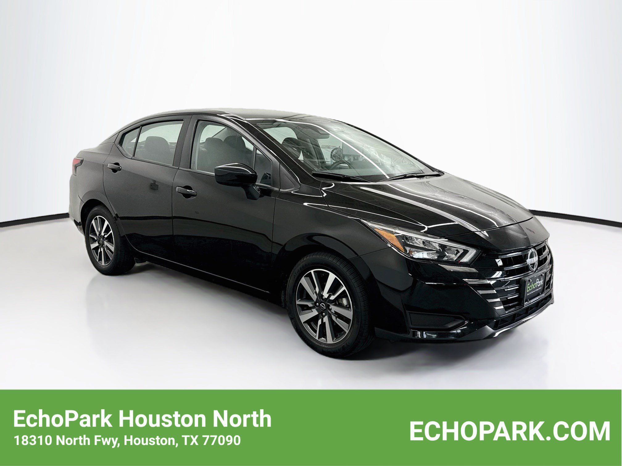 Used 2025 Nissan Versa SV FWD video 1