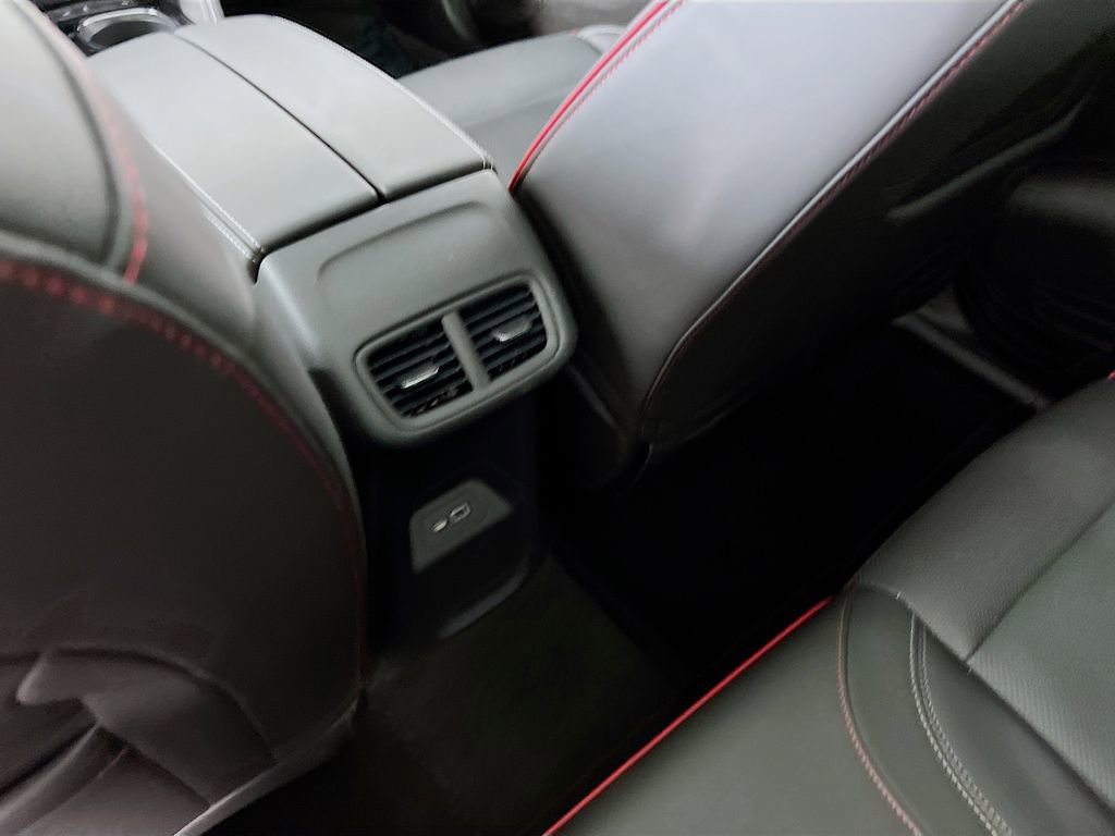 Certified 2023 Buick Envision Essence w/ Sport Touring Package image 25