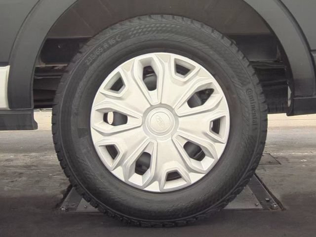 Used 2025 Ford Transit 350 XLT RWD image 19