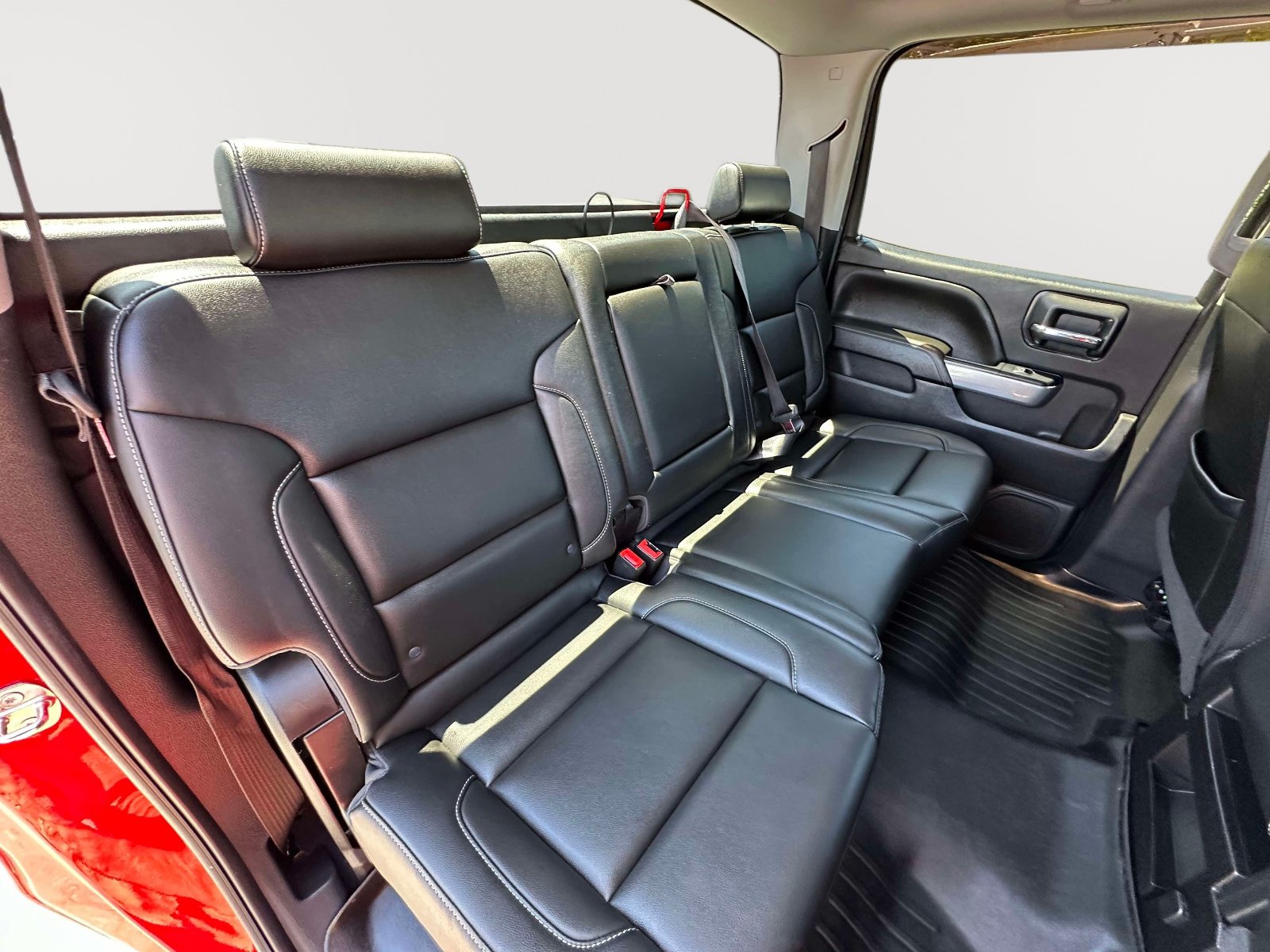 Used 2018 Chevrolet Silverado 1500 LT w/ All Star Edition AWD/4WD image 26