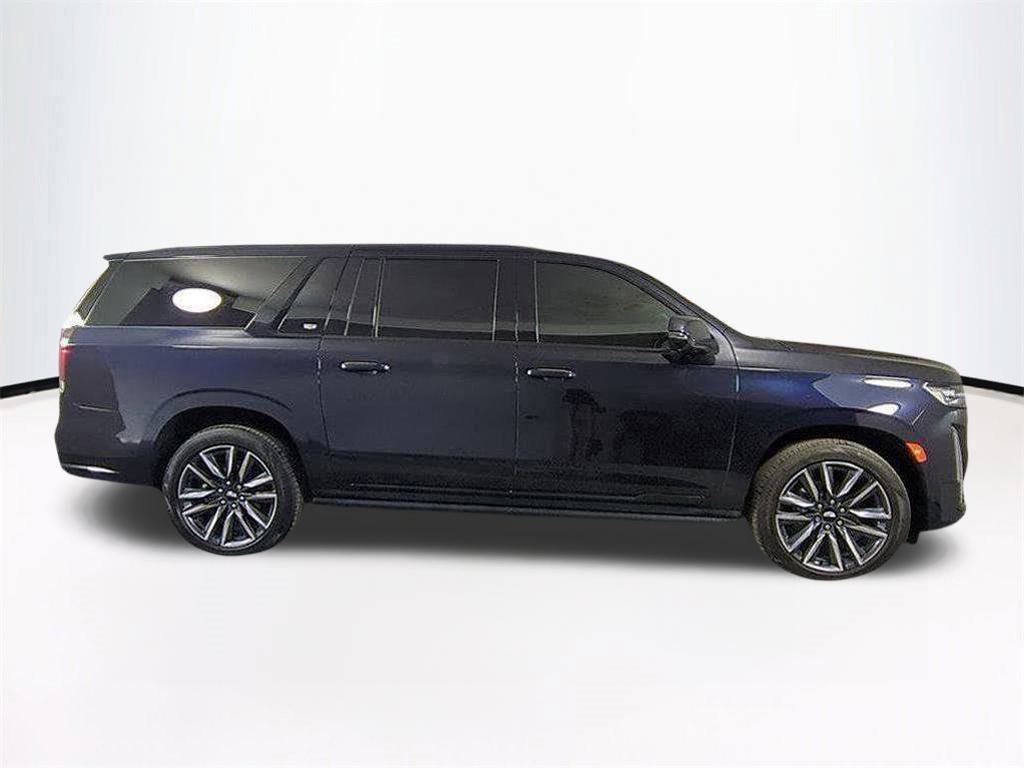 Used 2022 Cadillac Escalade ESV Sport Platinum image 4