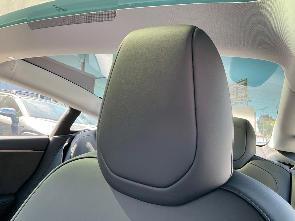 Used 2026 Tesla Model 3 AWD/4WD image 19
